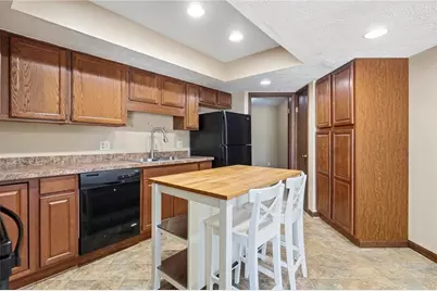 757 Hidden Circle, Washington Twp, OH 45458 - Photo 36