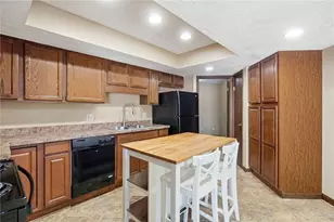 757 Hidden Cir, Washington Twp, OH 45458 - Photo 32