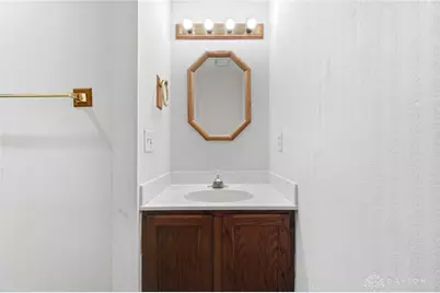 757 Hidden Circle, Washington Twp, OH 45458 - Photo 68