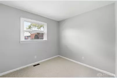 1217 Cloverfield Avenue, Kettering, OH 45429 - Photo 24