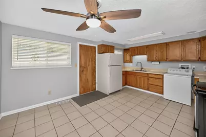 6146 Cruxten Drive, Huber Heights, OH 45424 - Photo 16