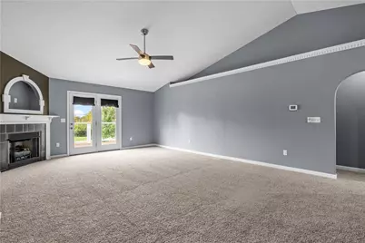 3609 Madison Grace Way, Franklin, OH 45005 - Photo 6