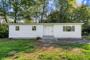 3019 Palmerston Ave, Dayton, OH 45417 - Photo 1
