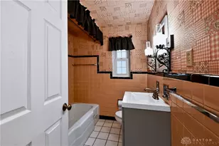 212 Dell Park Ave, Oakwood, OH 45419 - Photo 14