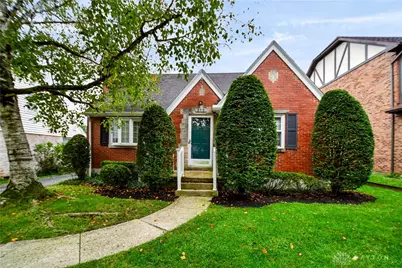 212 Dell Park Avenue, Oakwood, OH 45419 - Photo 1