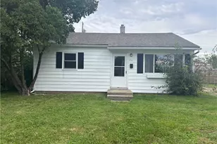 716 S Maple Ave, Fairborn, OH 45324 - Photo 1
