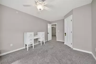 405 Bethpage Way, Turtlecreek Twp, OH 45036 - Photo 14
