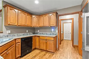 1111 Arbor Ln, Troy, OH 45373 - Photo 16