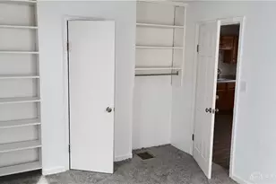 1044 Highridge Ave, Dayton, OH 45420 - Photo 10