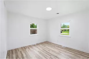 1228 Alta Vista Dr, Kettering, OH 45420 - Photo 16