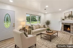 1228 Alta Vista Dr, Dayton, OH 45420 - Photo 2