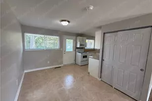 5678 Tomberg St, Dayton, OH 45424 - Photo 8