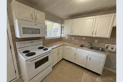 5678 Tomberg Street, Dayton, OH 45424 - Photo 12