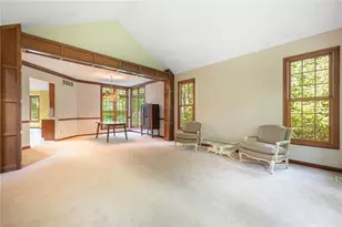 5299 Clearcreek Trail, Yellow Springs Vlg, OH 45387 - Photo 4