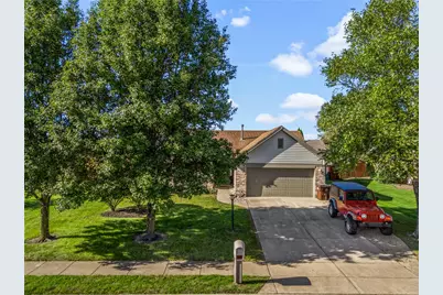 6854 Sun Ridge Drive, Waynesville, OH 45068 - Photo 2