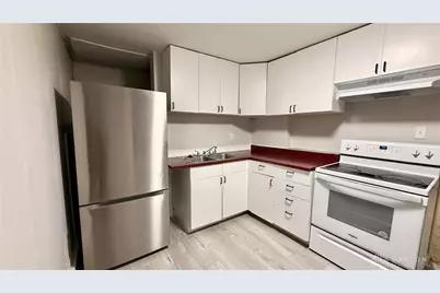 3206 E 5th Street, Dayton, OH 45403 - Photo 8