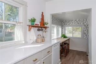 2739 Martel Dr, Dayton, OH 45420 - Photo 12