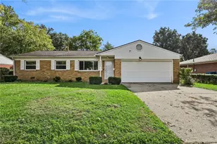 7106 Chatlake Dr, Huber Heights, OH 45424 - Photo 1