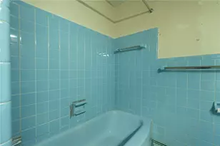 1204 Chateau Dr, Kettering, OH 45429 - Photo 16