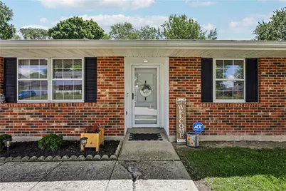 4916 Arrowview Drive, Huber Heights, OH 45424 - Photo 2