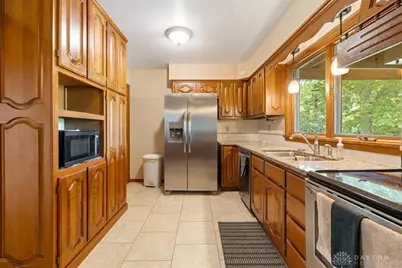 9305 Wildcat Road, Tipp City, OH 45371 - Photo 12