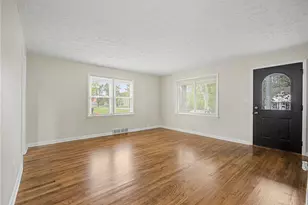 3005 Larue Dr, Dayton, OH 45429 - Photo 8