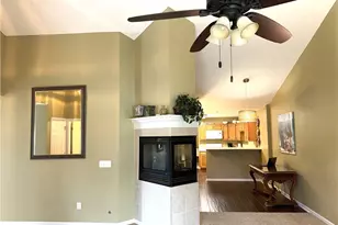 4000 Twin Lakes Cir, Englewood, OH 45315 - Photo 18