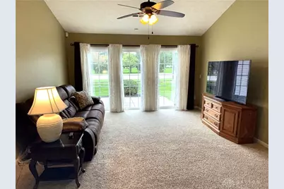 4000 Twin Lakes Circle, Englewood, OH 45315 - Photo 16
