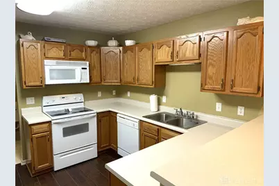 4000 Twin Lakes Circle, Englewood, OH 45315 - Photo 28