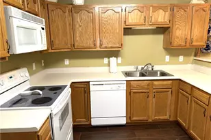 4000 Twin Lakes Cir, Englewood, OH 45315 - Photo 26