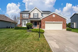 407 Whisper Wood Dr, Englewood, OH 45322 - Photo 2