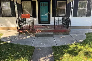 127 S Delmar Ave, Dayton, OH 45403 - Photo 2