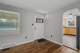 1742 S Smithville Rd, Dayton, OH 45410 - Photo 4