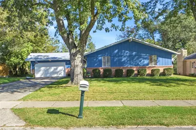 421 Wilson Park Drive, Dayton, OH 45449 - Photo 2