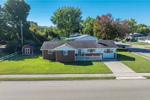 908 Linwood Dr, Troy, OH 45373 - Photo 4