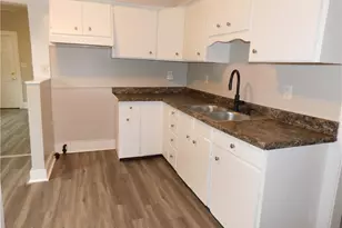 1508 Maiden Ln, Springfield, OH 45504 - Photo 8