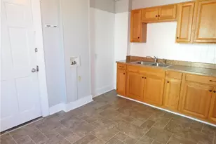 368 Raffensperger Ave, Springfield, OH 45505 - Photo 8