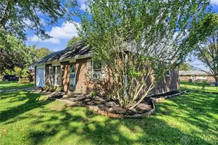 2517 Foxchase Ct, Troy, OH 45373 - Photo 4
