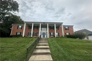 196 Lyons Dr, Centerville, OH 45459 - Photo 1