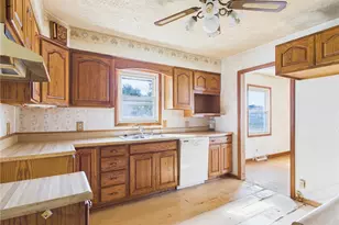 551 Meadow Ln, Troy, OH 45373 - Photo 8