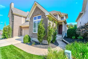 238 Pointe Oakwood Way, Oakwood, OH 45409 - Photo 1