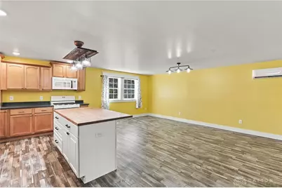 562 Hathaway Trail, Tipp City, OH 45371 - Photo 10