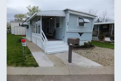 99 Palace, West Carrollton, OH 45449 - Photo 2