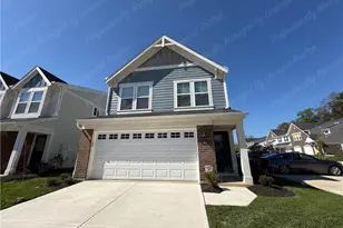 1631 Autumn Spice Pl, Bellbrook, OH 45459 - Photo 2