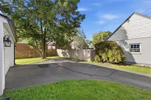 418 Harman Blvd, Oakwood, OH 45419 - Photo 36