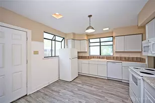 153 W 3rd St, Xenia, OH 45385 - Photo 26