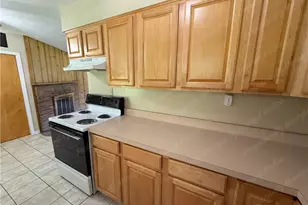 1927 N Central Dr, Beavercreek, OH 45432 - Photo 16