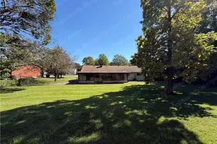 1927 N Central Dr, Beavercreek, OH 45432 - Photo 34
