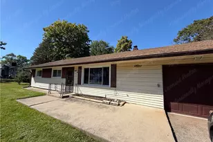 1927 N Central Dr, Beavercreek, OH 45432 - Photo 4