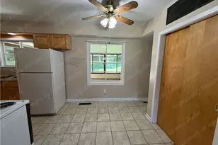 1927 N Central Dr, Beavercreek, OH 45432 - Photo 10